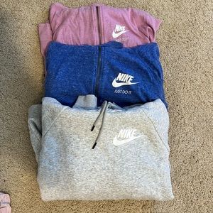 NIKE Sweatshirt Bundle